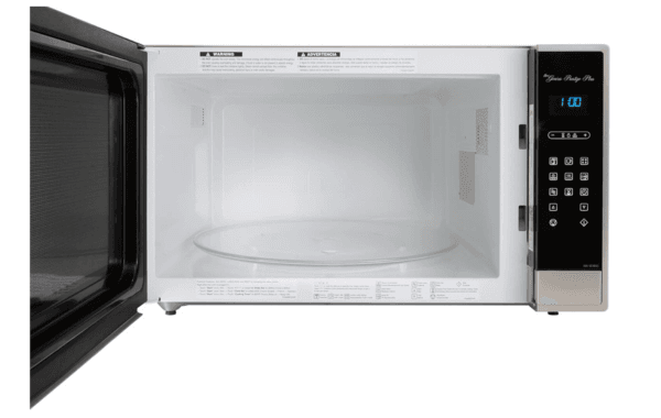 Open Box – Panasonic 2.2 Cu. Ft. Cyclonic Wave Countertop Microwave Oven - Image 4