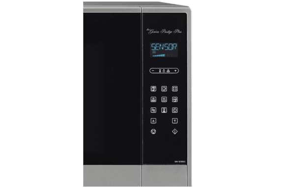 Open Box – Panasonic 2.2 Cu. Ft. Cyclonic Wave Countertop Microwave Oven - Image 5